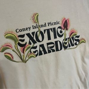 🌱 coney island picnic tee sz L